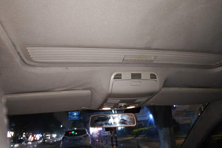 Used Volkswagen Magotan 2012 Revised 1.8TSI Luxury Version