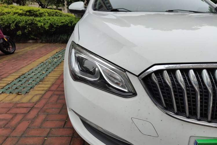 Used Buick GT 2015 15N Manual Elite Edition Right Front Headlight