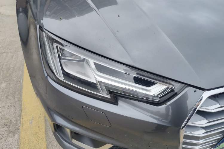 Used Audi A4L 2019 40 TFSI Fashion Version China V