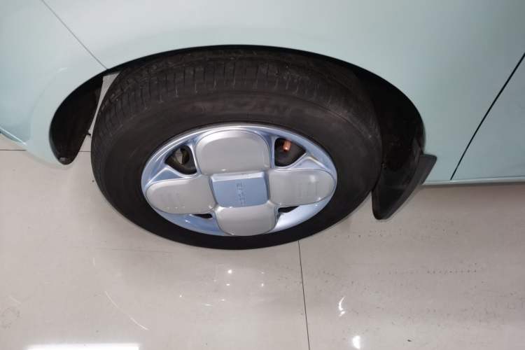 Used Geely Galaxy Panda 2023 Panda Mini 200km Endurance Bear
