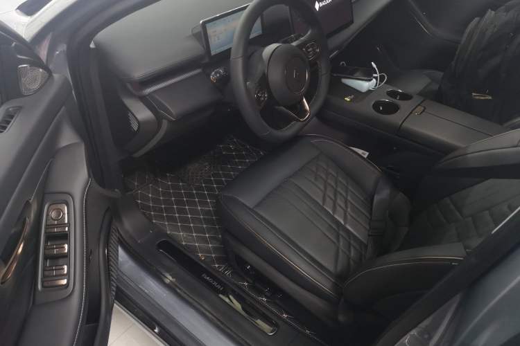 Used Baojun Enjoy 2025 All-Electric 600km Luxury Edition