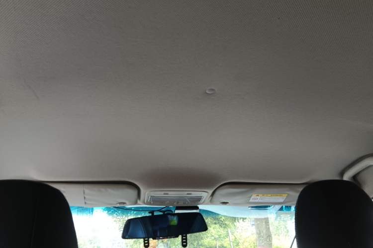 Used JAC Group Refine S2 2015 1.5L Manual Luxury Smart Model Headliner