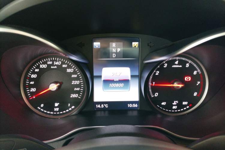 Used Mercedes-Benz GLC 2016 GLC 260 4MATIC Luxury Model