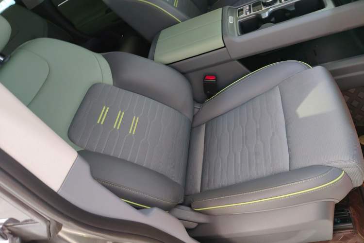 Used BAIC Off-Road BJ40 2024 2.0T All-New Blade Hero Edition Climber
