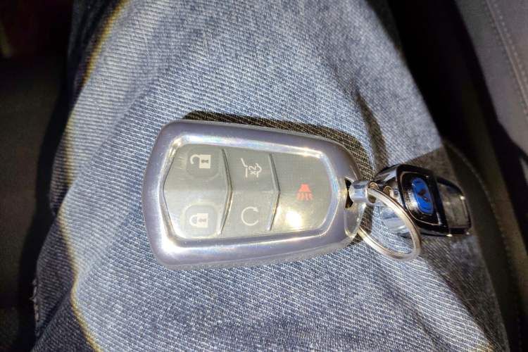 Used Cadillac XT6 2022 2.0T 7-Seater Four-Wheel-Drive Luxury Version
