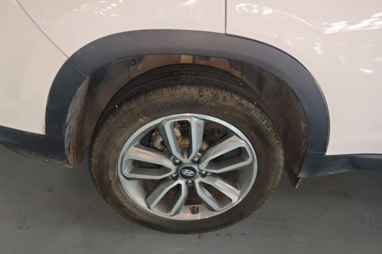 Used Hyundai ix35 2019 2.0L Automatic 2WD Zhiyong·Changxiang Edition China VI Standard
