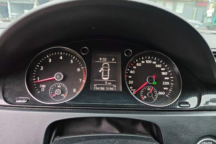 Used Volkswagen Magotan 2013 1.8TSI Luxury Model Instrument Cluster