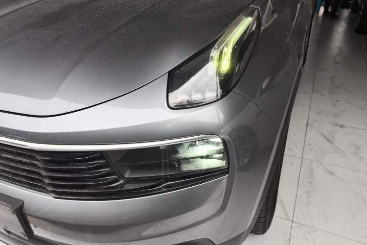 Used Lynk & Co 01 2020 2.0T Two-Wheel Drive Pure Pro Version China VI Standard