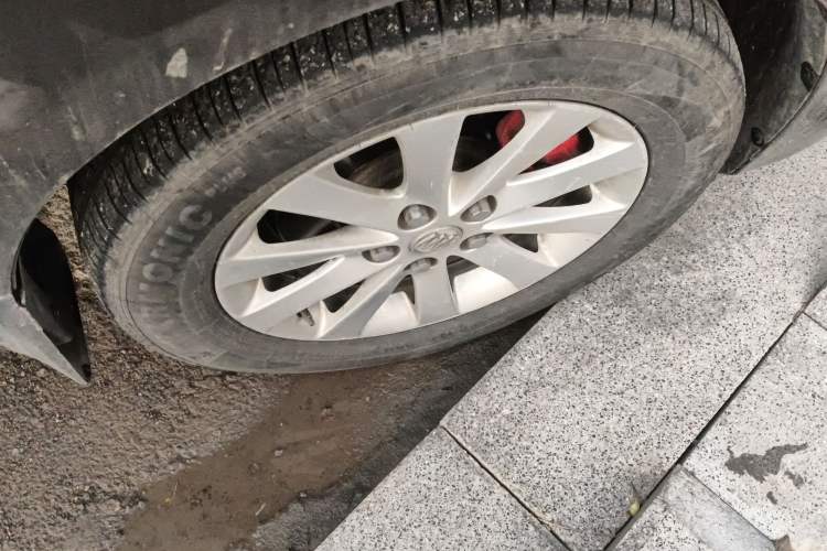 Used Buick GL8 2011 2.4L LT Luxury Business Executive Edition