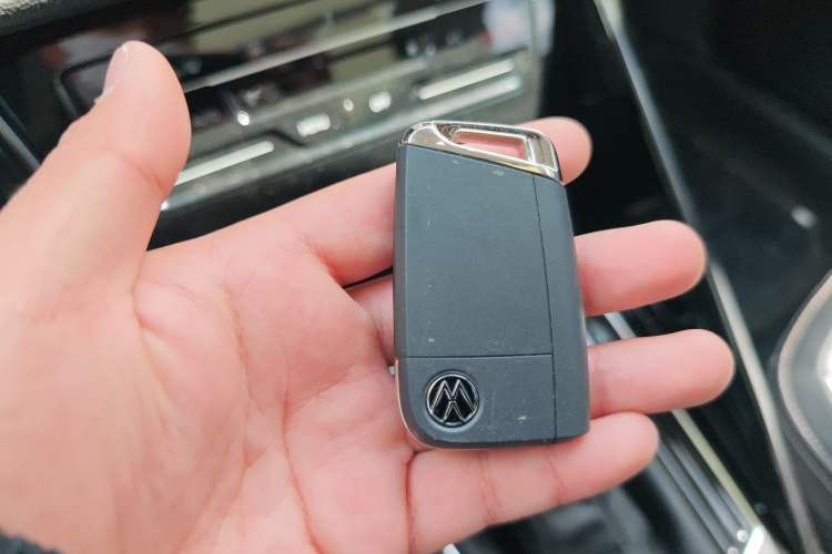 Used Volkswagen Tayron 2024 300TSI Two-Wheel-Drive Luxury Plus Advanced Version