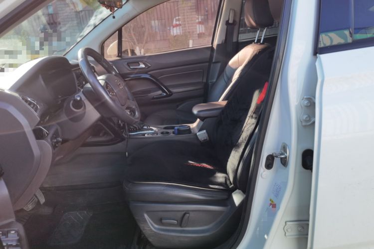 Used GAC Trumpchi GS4 2017 235T G-DCT Two-Wheel Drive Luxury Edition