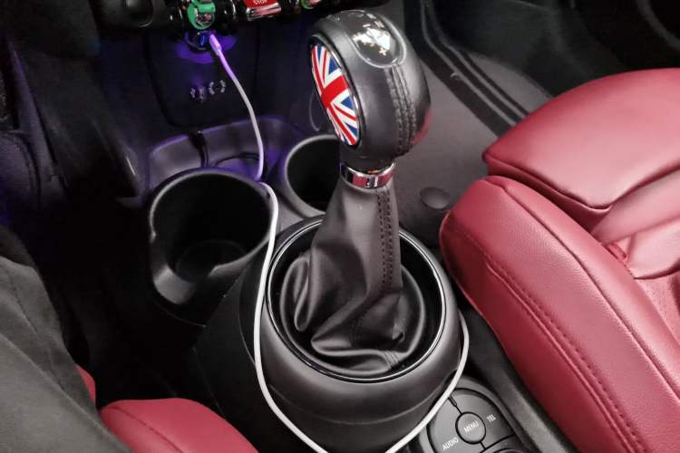 Used MINI 2016 1.5T COOPER Five-Door Edition
