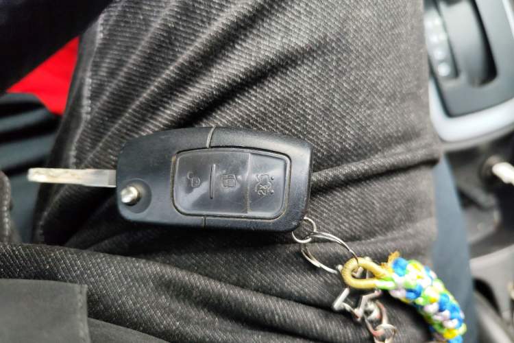 Used Ford Fiesta 2013 Hatchback 1.5L Automatic Fashion Edition
