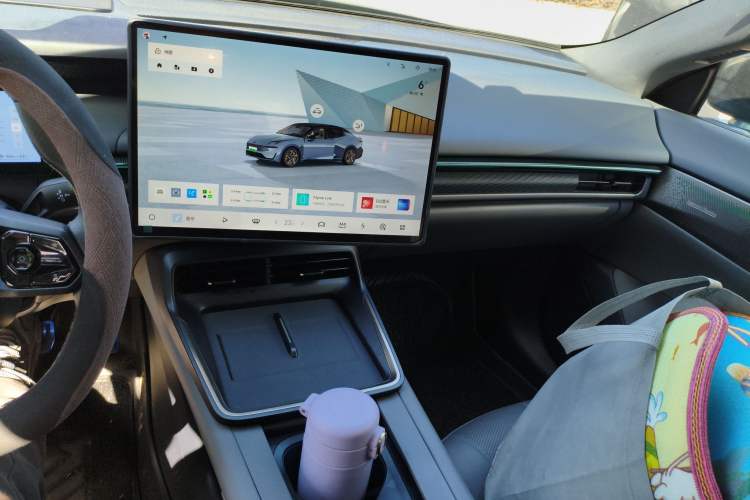 Used Lynk & Co 07 2024 EM-P 126 Long-Range Ultra