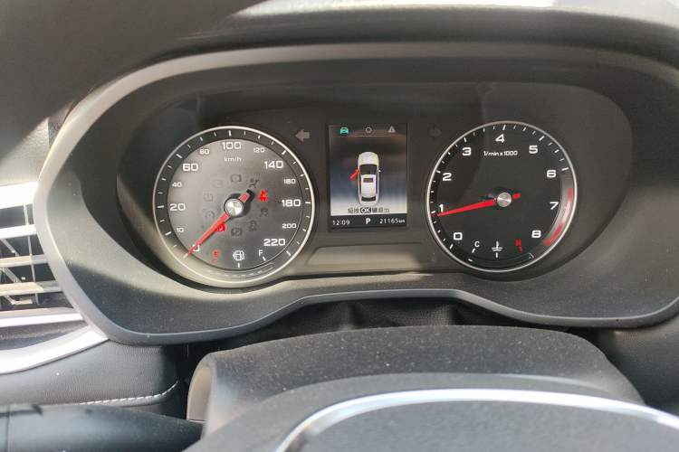 Used Roewe i5 2019 1.5L Automatic 4G Connected Linghao Flagship Edition
