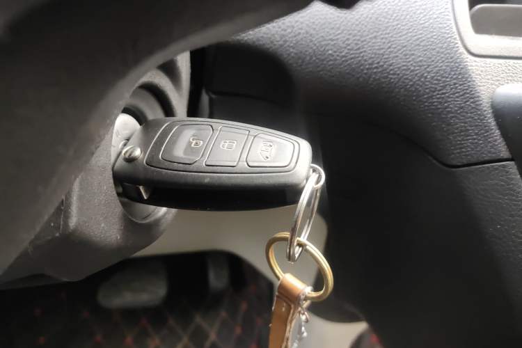 Used Ford Tourneo Custom 2017 2.0T Automatic Elite Edition Vehicle Key