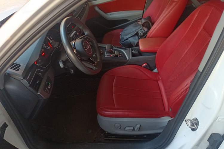 Used Audi A4L 2018 30th Anniversary Edition 40 TFSI Trendy Model