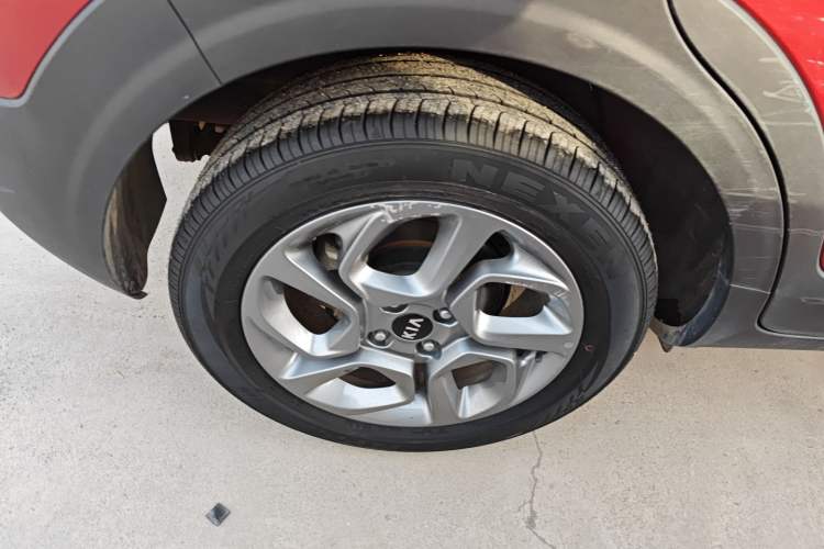 Used Kia kx1 Stonic 2019 1.4L Automatic Fun Edition China V Standard Right Rear Wheel Hub