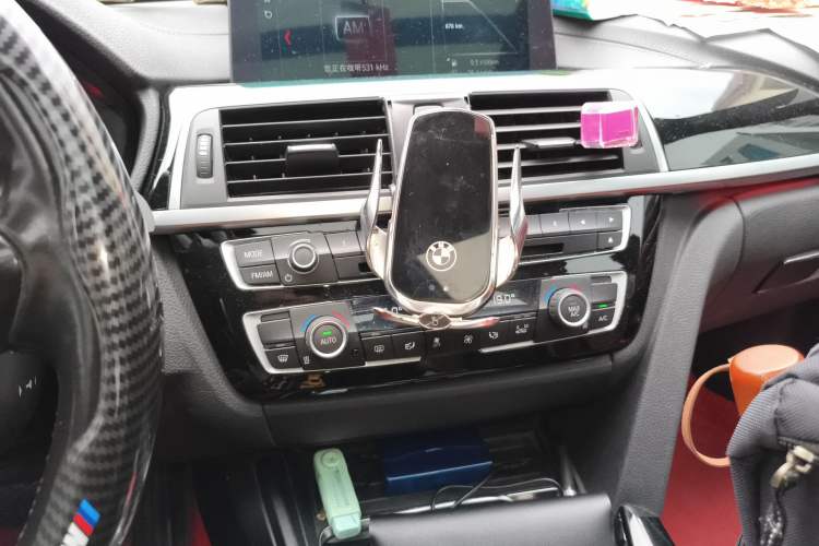 Used BMW 3 Series GT 2020 320i M Sport Package Audio And AC Panel