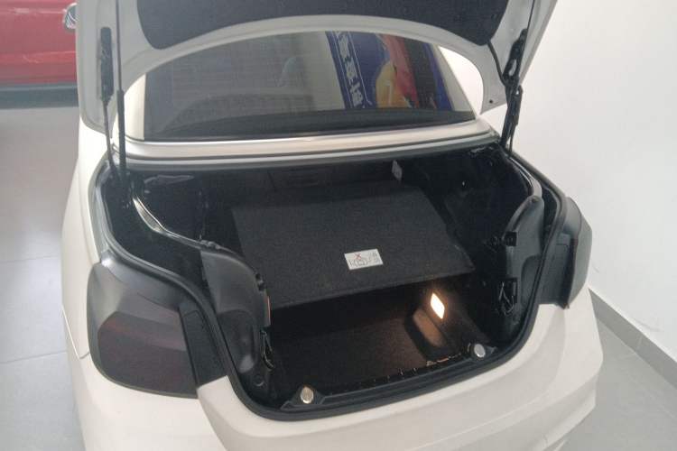 Used BMW 4 Series 2016 420i Convertible Fashion Model
