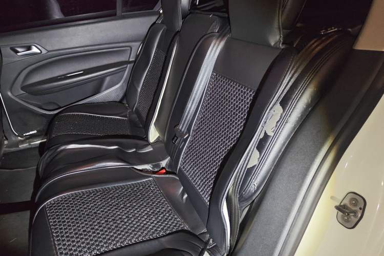 Used Peugeot 408 2015 1.2T Automatic Luxury Edition