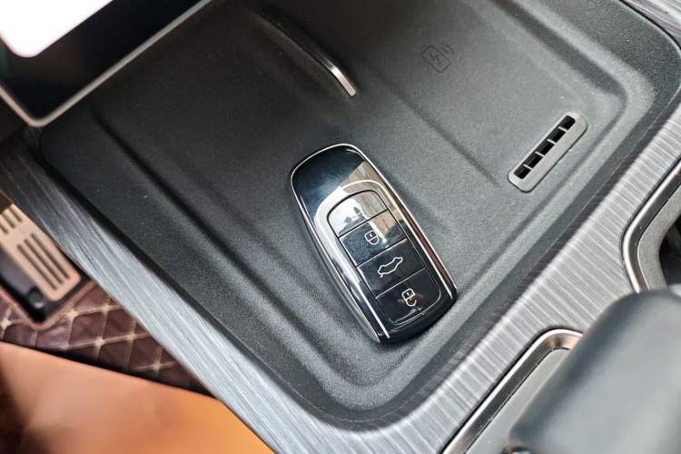 Used Chery Explore 06 2023 YUEYE Edition 1.6T Four-Wheel Drive Adventure Vehicle Key