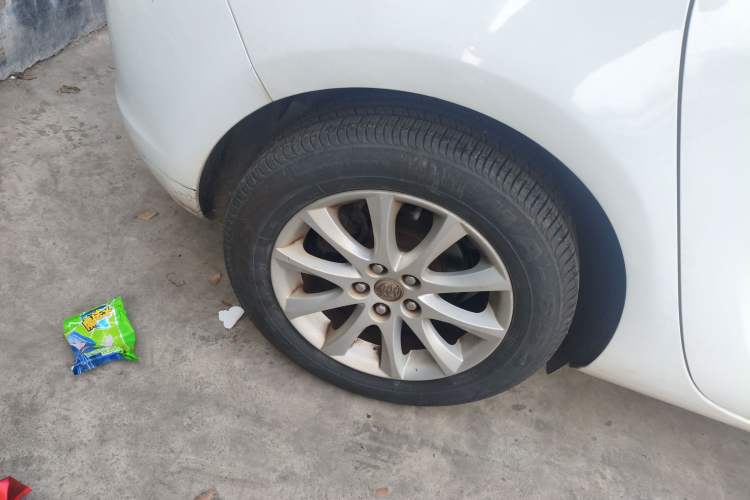 Used Buick GT 2014 XT 1.6L Automatic Fashion Edition