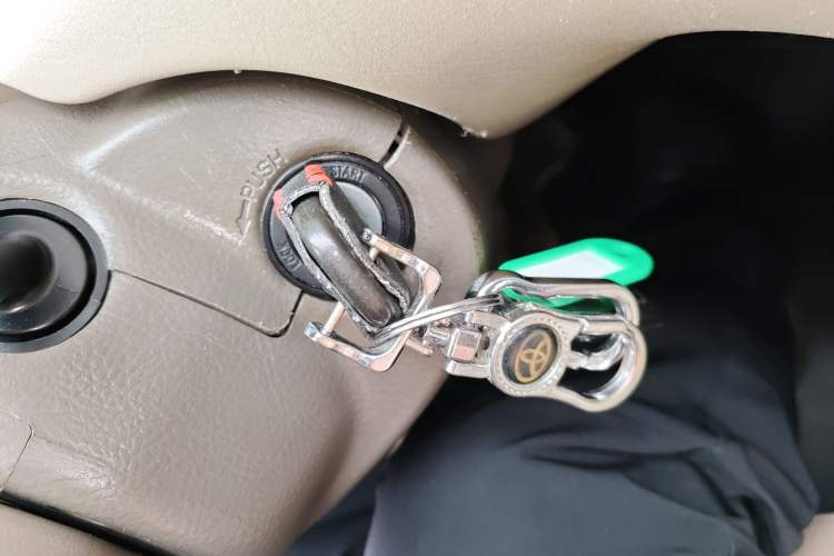 Used Toyota Corolla EX 2011 1.6L Automatic Classic Edition Vehicle Key