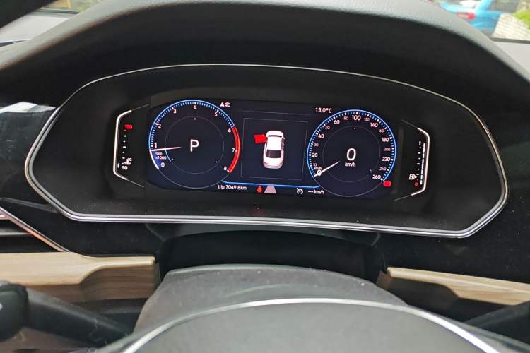 Used Volkswagen Passat 2019 330TSI Luxury Edition China VI Standard