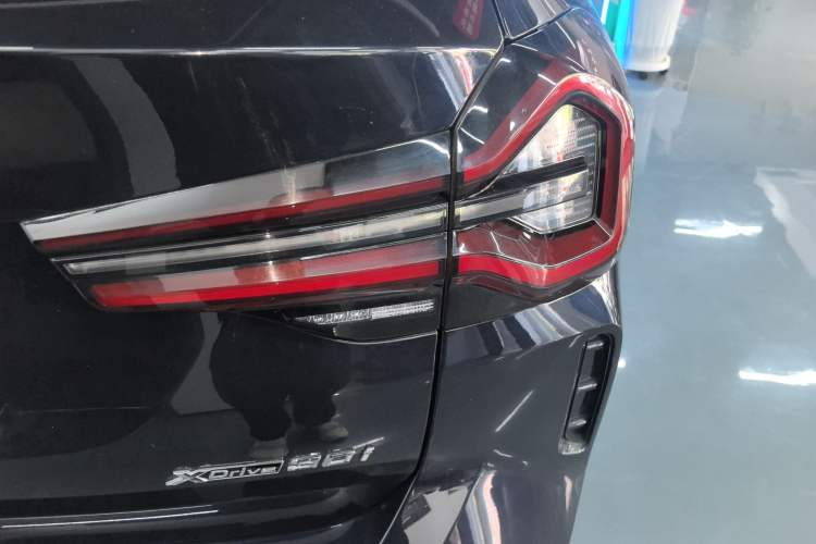 Used BMW X3 2023 xDrive30i Leading Model M Night Edition Package Right Rear Taillight