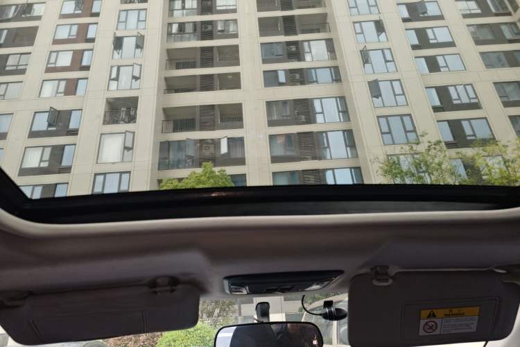 Used Honda Vezel 2017 1.8L CVT Front-Wheel Drive Pioneer Edition Headliner