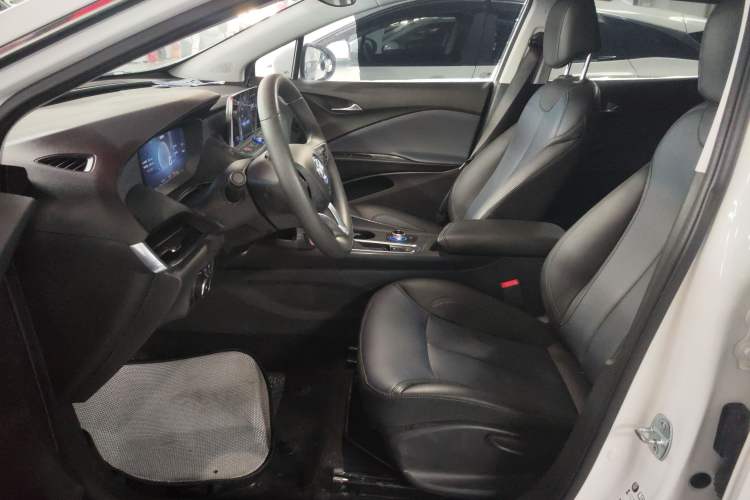 Used Buick Velite 6 2023 430km Range Commuter Version