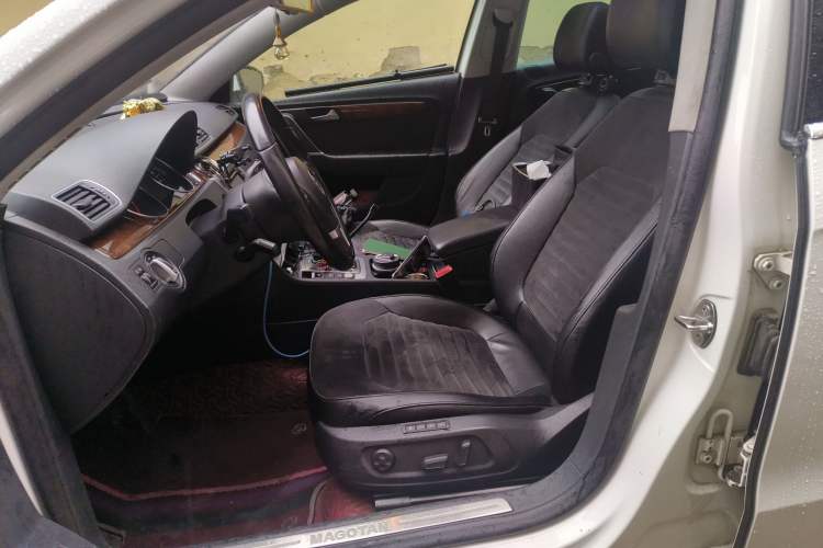 Used Volkswagen Magotan 2012 Travel Edition 2.0 TSI Comfort Version