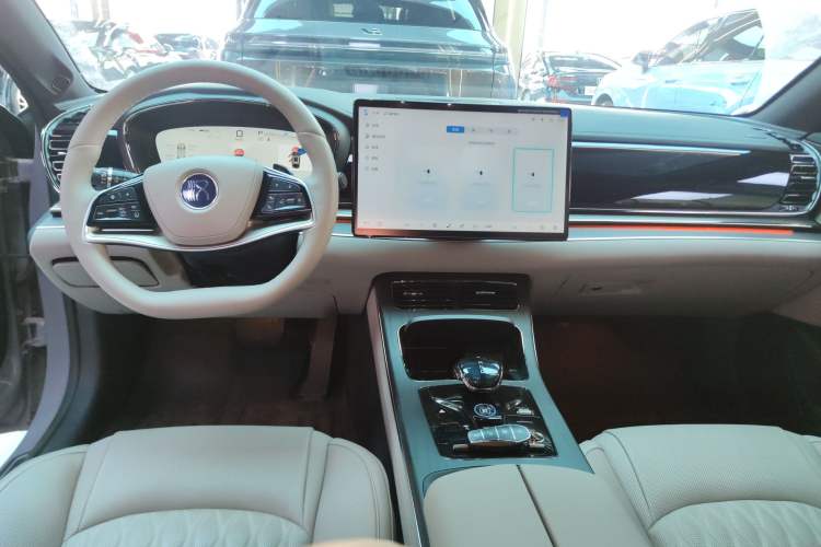 Used BYD Han 2025 DM-i Intelligent Driving Edition 125KM LiDAR Flagship Model
