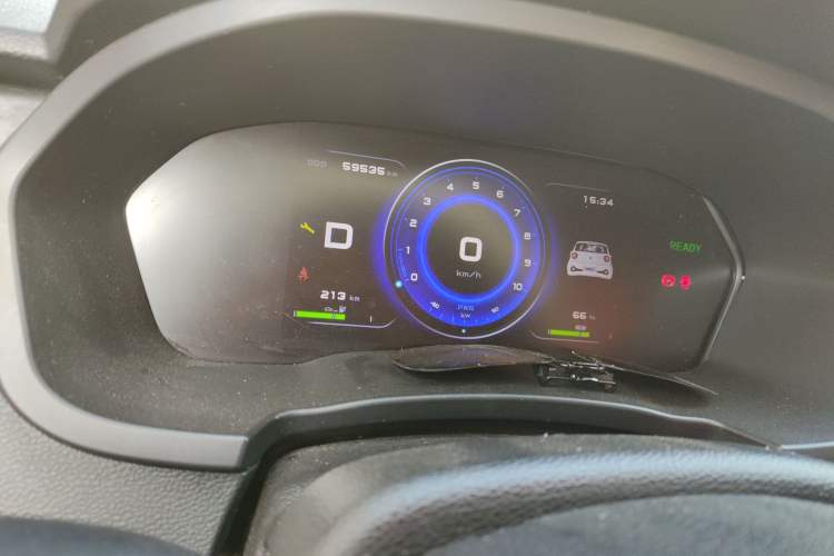 Used Brilliance Xinri i03 2021 318 km 31.45 kWh