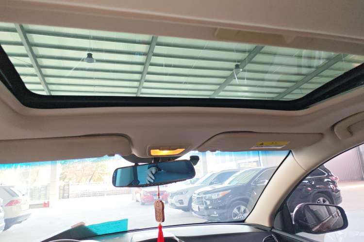 Used Baojun 560 2016 1.8L Manual Luxury Edition
