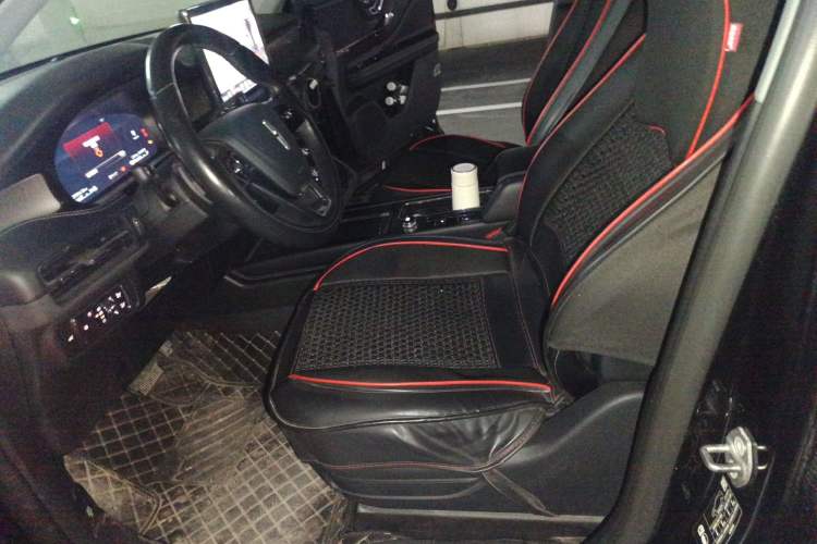 Used Lincoln Corsair 2022 2.0T Two-Wheel Drive Deluxe Edition Left Front Seat