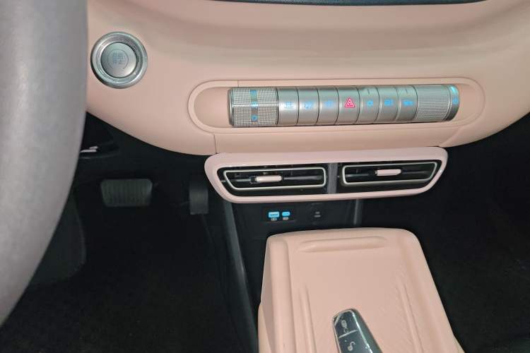 Used BYD Seagull 2024 Honor Edition 305km Dynamic Version
