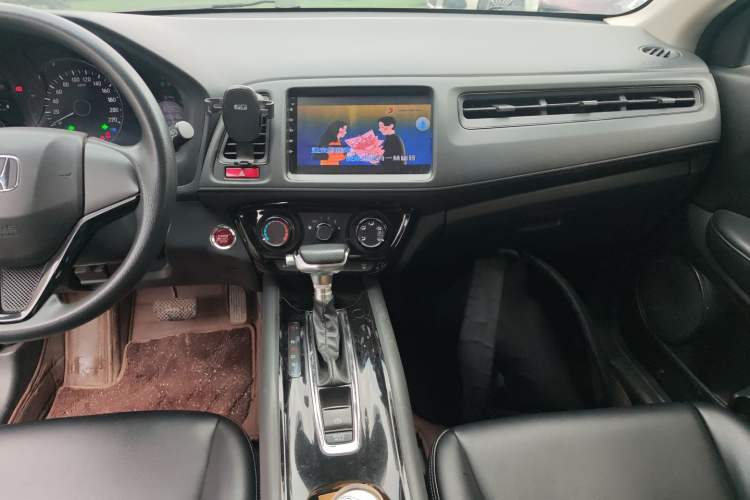 Used Honda Vezel 2017 1.8L CVT 2WD Elite Model
