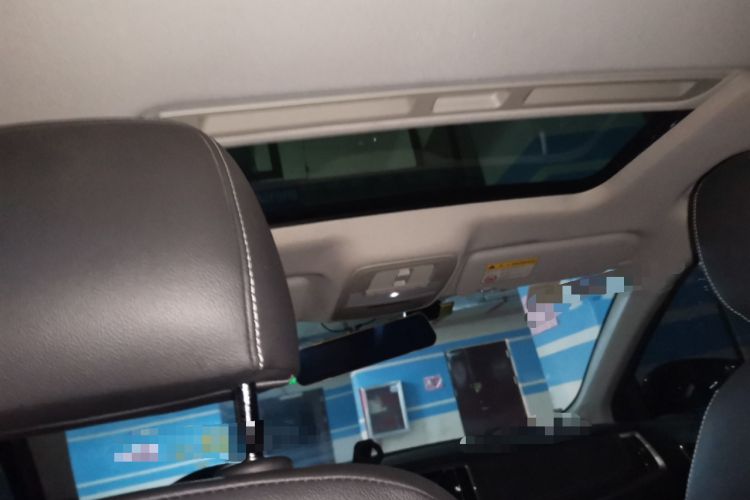 Used Roewe i6 2020 PLUS 1.6L CVT 4G Connected Glory Flagship Edition Headliner