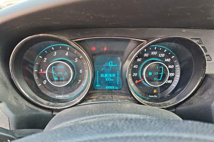 Used BAIC Senova D50 2014 1.5L manual standard version