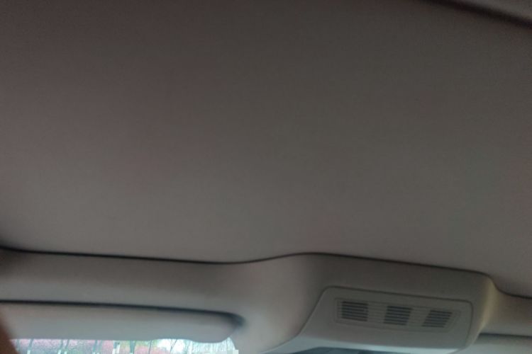 Used BMW 6 Series 2012 640i two-door coupe Headliner