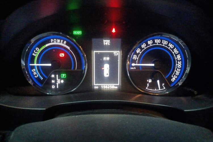 Used Toyota Levin 2016 Dual-Engine 1.8H GS E-CVT Elite Model with Sunroof Instrument Cluster