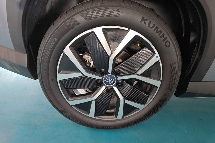 Used BYD Song L DM-i 2024 160km Beyond Edition
