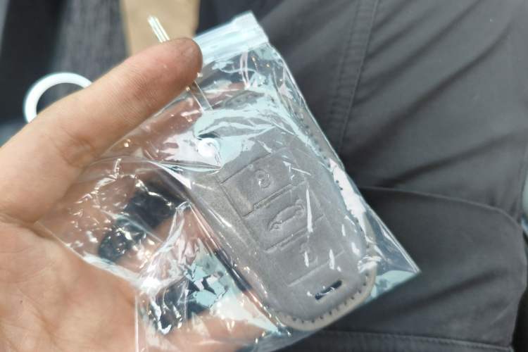 Used Peugeot 308 2019 1.6L Automatic Luxury Version China V Standard Vehicle Key