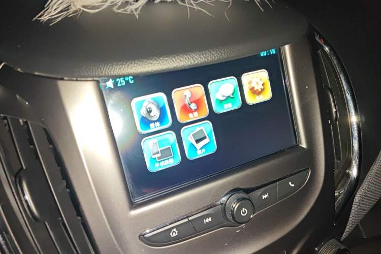 Used Chevrolet Cruze 2018 320 Automatic Pioneer Sunroof Edition