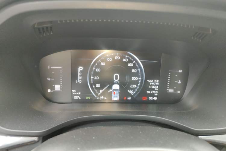 Used Volvo XC60 2019 T5 4x4 Smart Edition China VI Standard Instrument Cluster