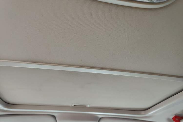 Used Jeep Compass 2013 2.4L four-wheel drive luxury version
