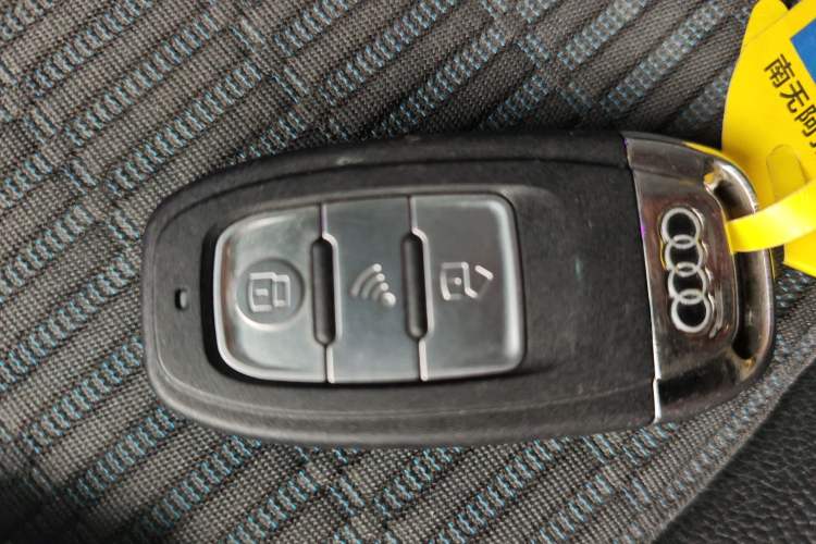 Used Audi A3 2020 Sportback 35 TFSI Fashion Edition China VI Emission Standard