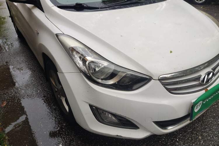 Used Hyundai Elantra (5th Generation / Langdong) 2012 1.6L Automatic Fashion Edition Right Front Headlight
